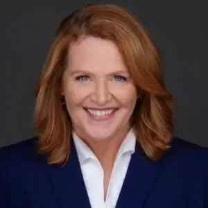 X-Heidi-Heitkamp085-Edit-Edit-copy-300x300